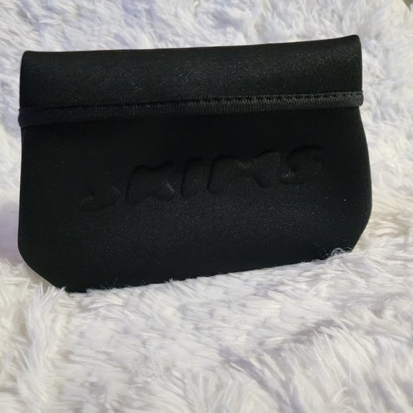 Skims Small Neoprene Pouch Bag - Picture 7 of 7